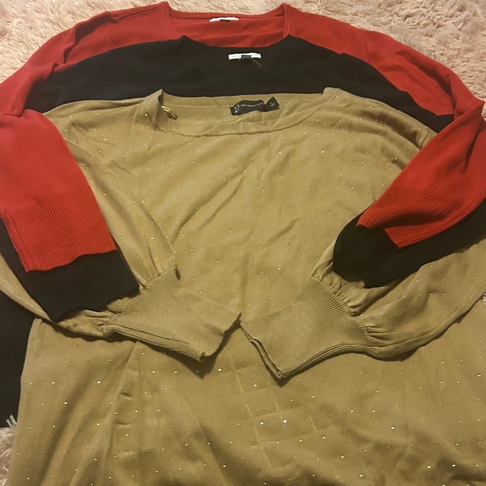 New York & Company Red and Black Crewneck Sweater